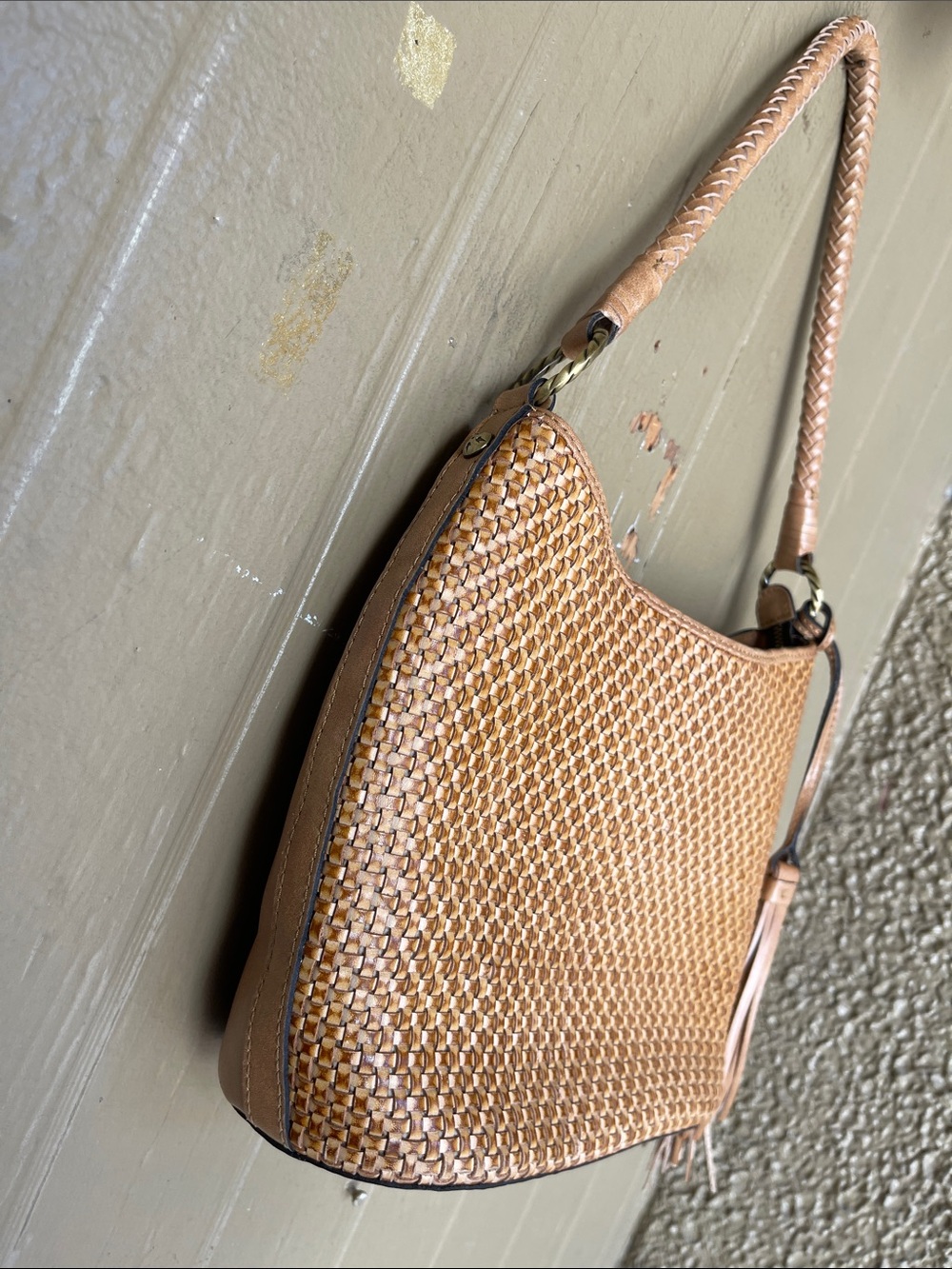 Patricia Nash Castelli Woven Leather Shoulder Bag in Tan with Tassel - Picture 2 of 13